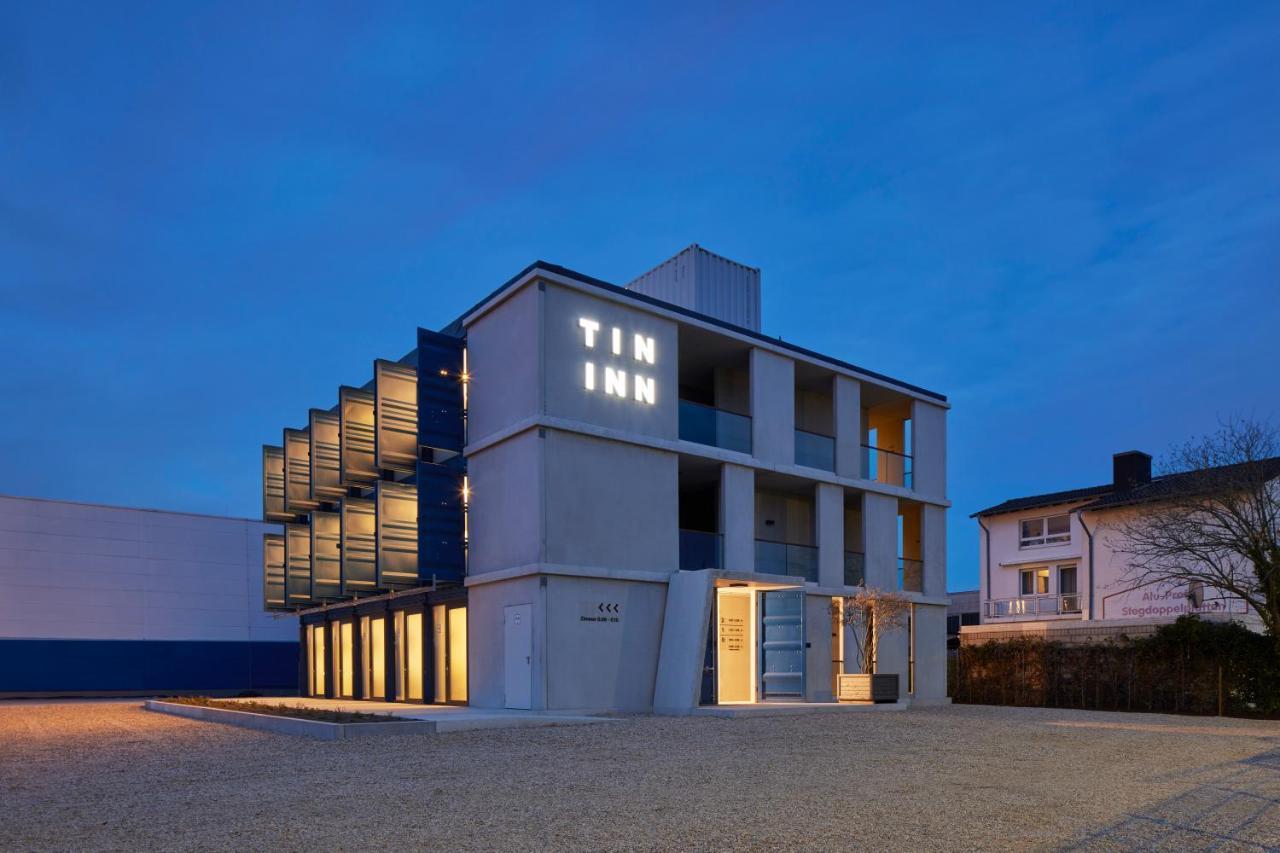 Tin Inn - Erkelenz - Das Hotel Aus Hochwertig Ausgebauten Ueberseecontainern Dış mekan fotoğraf